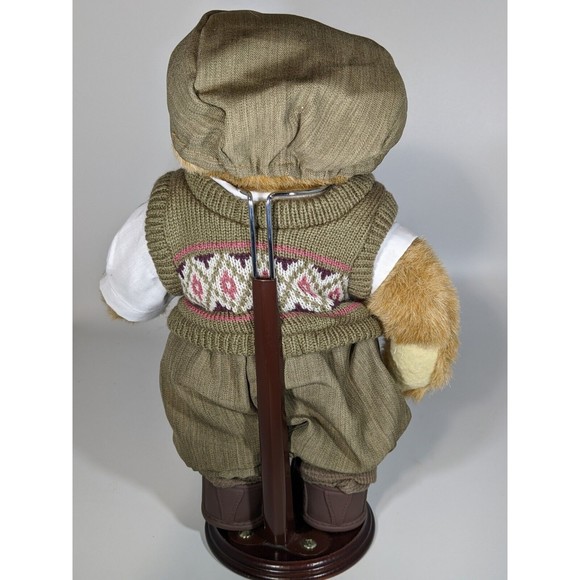 SAND TRAP SAM 12" Golf Bear w/Outfit  Vintage Tender Heart Treasures w/stand - Picture 4 of 6